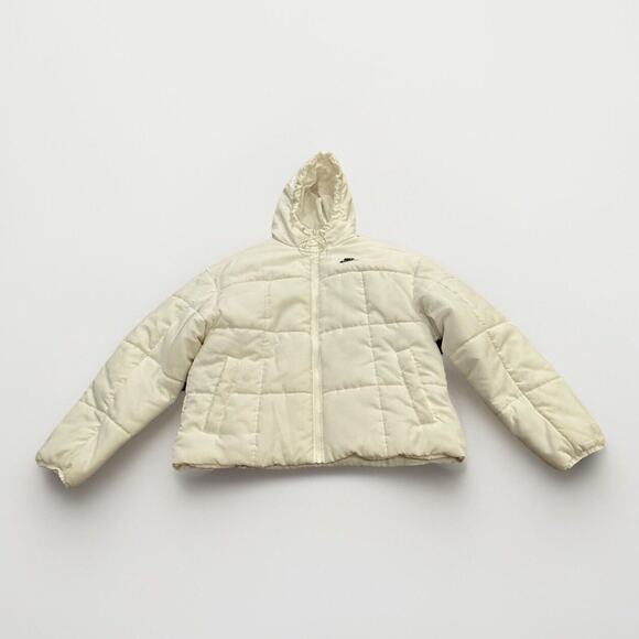 Nike Sportswear Classic Womens White Therma-FIT Puffer Jacket Size M FB7672-100 - Picture 1 of 9